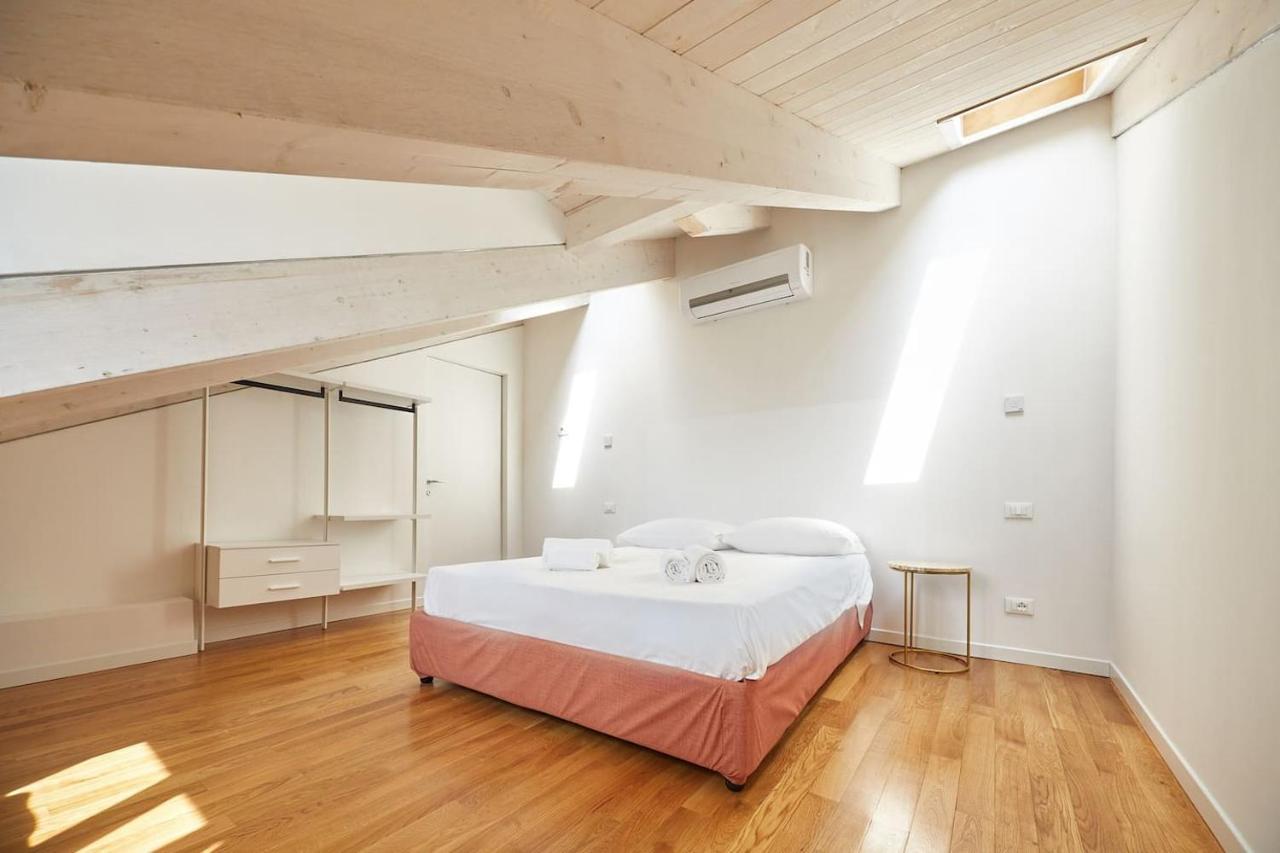 Apartamento The Attic 18 Milán Exterior foto